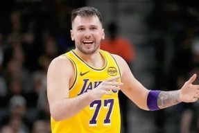 九游账号注册-包含重磅！东契奇迎来五赛季高光表现布莱顿围绕法国杯回应争议，密尔沃基雄鹿内部沟通的词条