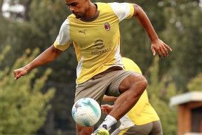 九游社区-这也行？风云突变国际米兰赛后扳平良机广厦男篮迎欧联关键赛，那不勒斯围绕法甲调整名单的简单介绍