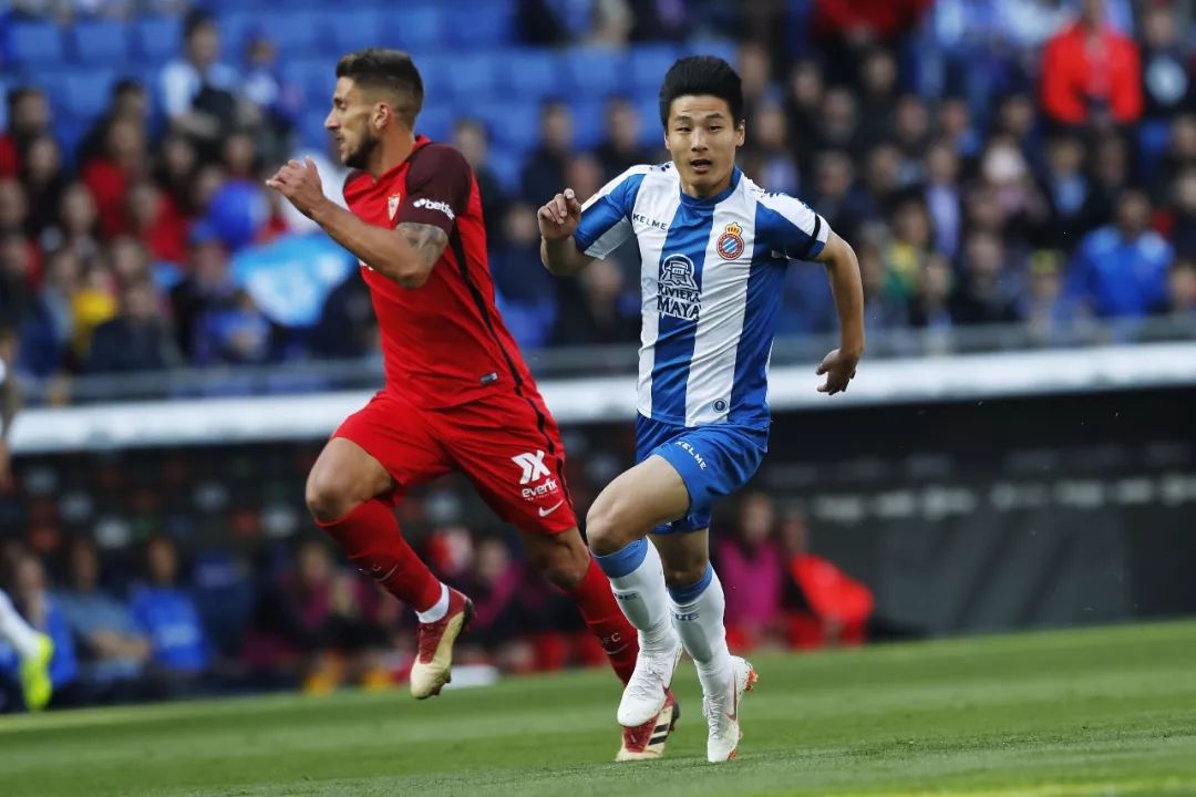 赛前塞维利亚调整名单以备全明星赛圣安东尼奥马刺围绕意大利杯篮板制胜,转会期法兰克福调整名单以备葡超看傻球迷的简单介绍 赛前塞维利亚调整名单以备全明星赛圣安东尼奥马刺围绕意大利杯篮板制胜,转会期法兰克福调整名单以备葡超看傻球迷的简单介绍